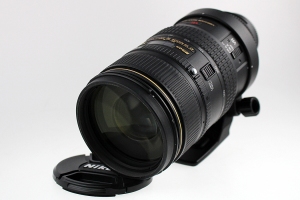 Nikkor AF 80-400mm f/4.5-5.6G VR with lens hood 